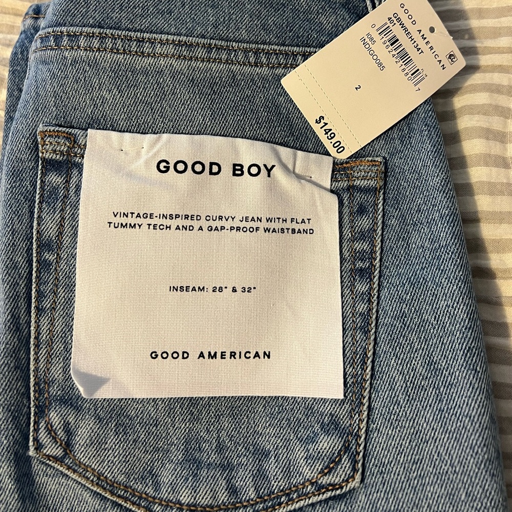 NWT Good American Good Boy Distressed Jeans